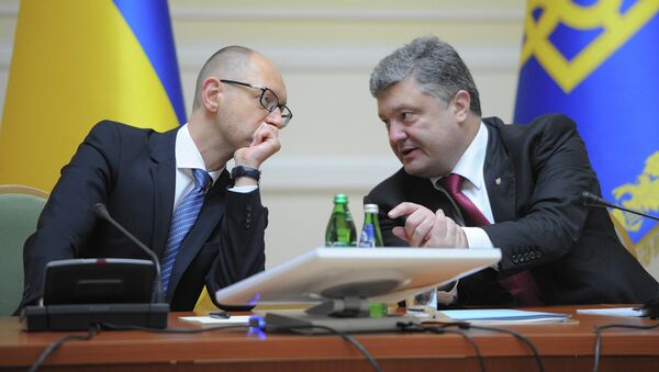 Арсений Яценюк и Петр Порошенко, архивное фото Арсений Яценюк и Петр Порошенко, архивное фото