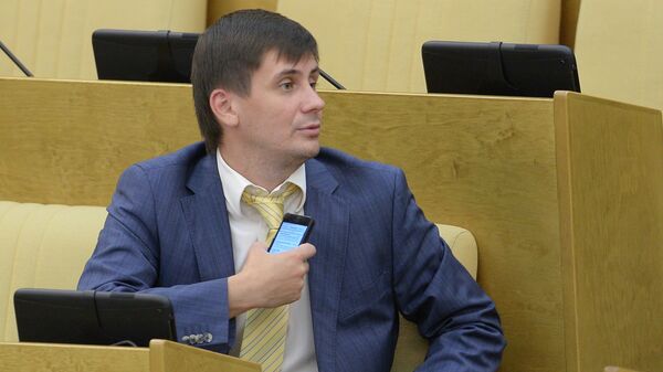Первый заместитель председателя комитета Государственной Думы РФ по информационной политике, информационным технологиям и связи Вадим Деньгин. Архивное фото Первый заместитель председателя комитета Государственной Думы РФ по информационной политике, информационным технологиям и связи Вадим Деньгин. Архивное фото