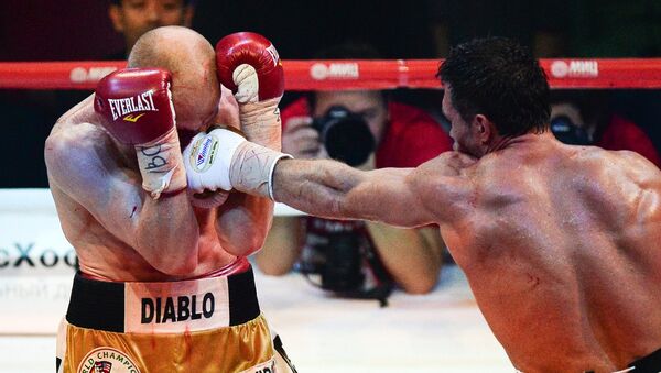 Григорий Дрозд в поединке за звание чемпиона мира по версии WBC против Кшиштофа Влодарчика. Архивное фото Григорий Дрозд в поединке за звание чемпиона мира по версии WBC против Кшиштофа Влодарчика. Архивное фото