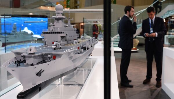 Стенд компании Fincantieri на 24-й Международной выставке военно-морской техники и вооружения Euronaval 2014 Стенд компании Fincantieri на 24-й Международной выставке военно-морской техники и вооружения Euronaval 2014