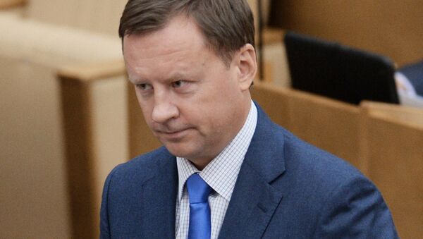Член комитета Государственной Думы РФ по безопасности и противодействию коррупции Денис Вороненков. Архивное фото Член комитета Государственной Думы РФ по безопасности и противодействию коррупции Денис Вороненков. Архивное фото