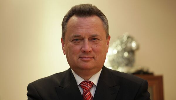 Руководитель Торгово-экономического бюро посольства РФ в Германии, торговый представитель России Андрей Зверев. Архивное фото Руководитель Торгово-экономического бюро посольства РФ в Германии, торговый представитель России Андрей Зверев. Архивное фото
