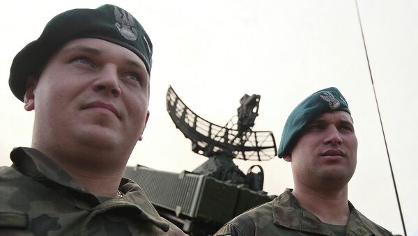 Польские военные во время учений. Архивное фото Польские военные во время учений. Архивное фото