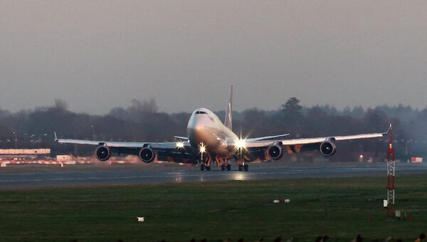 Cамолет Boeing 747 Cамолет Boeing 747