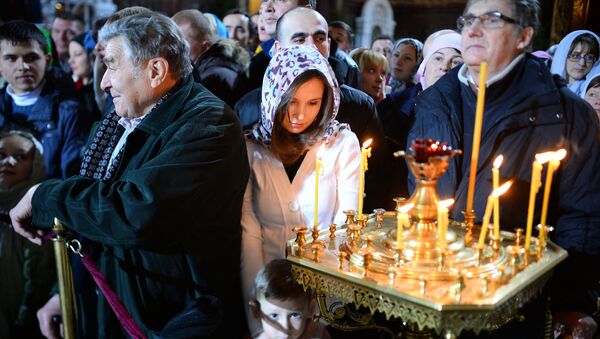 Рождественское богослужение в храме Христа Спасителя Рождественское богослужение в храме Христа Спасителя