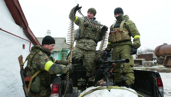 Украинские военнослужащие на боевой позиции. Архивное фото Украинские военнослужащие на боевой позиции. Архивное фото