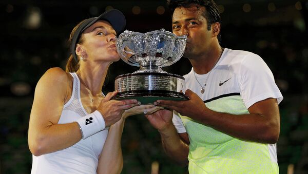 Мартина Хингис и Леандер Паес выиграли Australian Open в миксте Мартина Хингис и Леандер Паес выиграли Australian Open в миксте