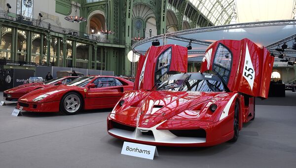 Автомобиль Ferrari FXX. Архивное фото Автомобиль Ferrari FXX. Архивное фото
