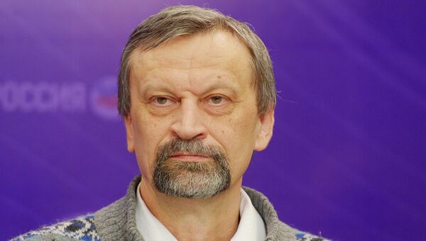 Член Союза писателей, главный редактор журнала Пампасы Юрий Нечипоренко Член Союза писателей, главный редактор журнала Пампасы Юрий Нечипоренко