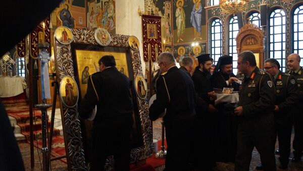Икона Божьей матери Патриотки в церкви министерства национальной обороны Греции Икона Божьей матери Патриотки в церкви министерства национальной обороны Греции