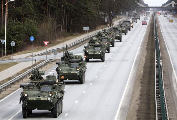 Показательный марш военнослужащих армии США Dragoon Ride в Латвии Показательный марш военнослужащих армии США Dragoon Ride в Латвии