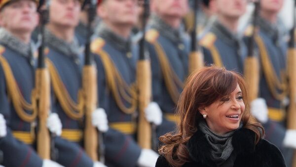 Президент Аргентинской Республики Аргентины Кристина Фернандес де Киршнер Президент Аргентинской Республики Аргентины Кристина Фернандес де Киршнер