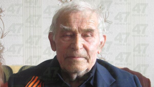 77-летний узник концлагеря Анатолий Федотов, которого школьники закидали камнями в Ленинградской области. Архивное фото 77-летний узник концлагеря Анатолий Федотов, которого школьники закидали камнями в Ленинградской области. Архивное фото