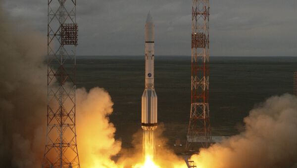 Запуск РН Протон-М со спутником MexSat-1, 16 мая 2015 года Запуск РН Протон-М со спутником MexSat-1, 16 мая 2015 года