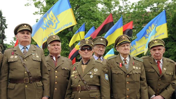 Ветераны Украинской повстанческой армии во время марша в день Праздника Героев во Львове. 24 мая 2015 Ветераны Украинской повстанческой армии во время марша в день Праздника Героев во Львове. 24 мая 2015