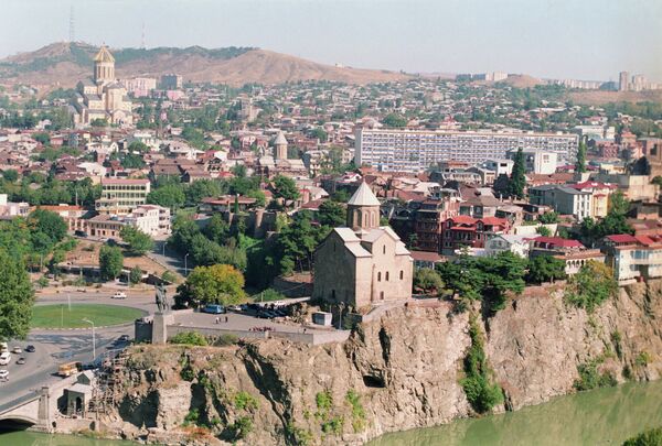 Панорама Тбилиси. Архивное фото Панорама Тбилиси. Архивное фото
