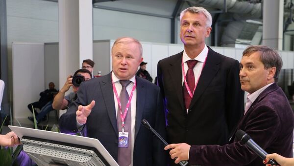 Генеральный директор АО Швабе Сергей Максин и мэр Нижнего Тагила Сергей Носов Генеральный директор АО Швабе Сергей Максин и мэр Нижнего Тагила Сергей Носов