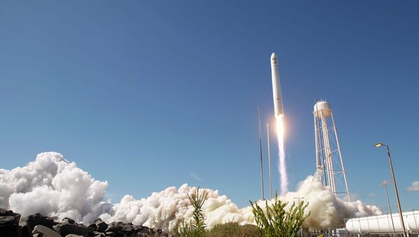 Старт американской ракеты-носителя Antares. Архивное фото Старт американской ракеты-носителя Antares. Архивное фото