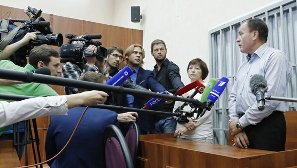 Оглашение приговора по делу о катастрофе Як-42 под Ярославлем Оглашение приговора по делу о катастрофе Як-42 под Ярославлем