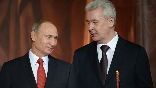 Президент РФ Владимир Путин (слева) и мэр Москвы Сергей Собянин Президент РФ Владимир Путин (слева) и мэр Москвы Сергей Собянин