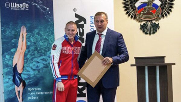 Швабе оказал спонсорскую поддержку сборной РФ по прыжкам в воду Швабе оказал спонсорскую поддержку сборной РФ по прыжкам в воду