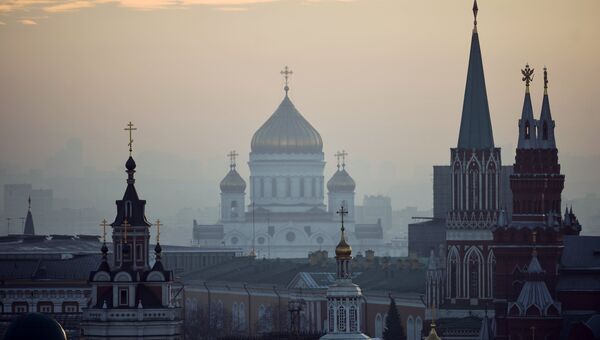 Вид на центр Москвы с крыши Центрального детского магазина на Лубянке. Архивное фото Вид на центр Москвы с крыши Центрального детского магазина на Лубянке. Архивное фото