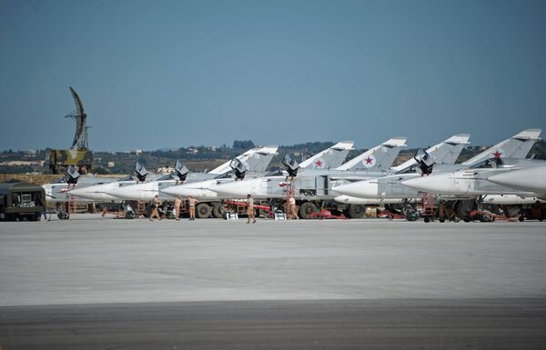 Российская боевая авиация на авиабазе Хмеймим в Сирии Российская боевая авиация на авиабазе Хмеймим в Сирии