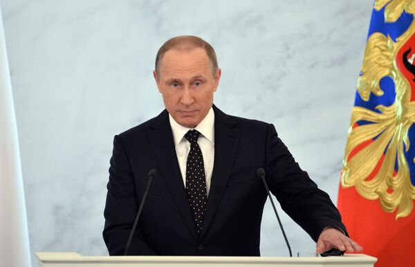 Обращение президента РФ Владимира Путина с ежегодным посланием к Федеральному Собранию Обращение президента РФ Владимира Путина с ежегодным посланием к Федеральному Собранию