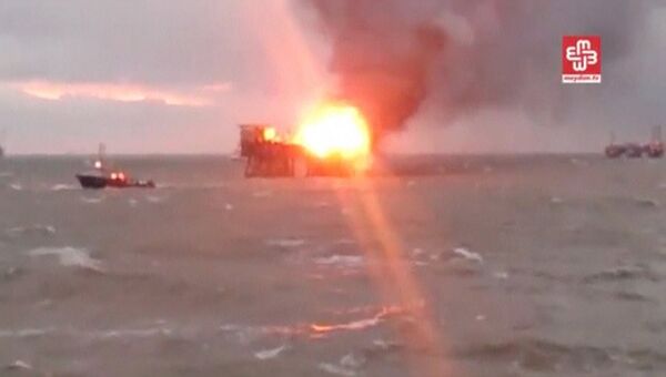 Пожар на платформе на морском нефтегазовом месторождении Гюнешли Пожар на платформе на морском нефтегазовом месторождении Гюнешли
