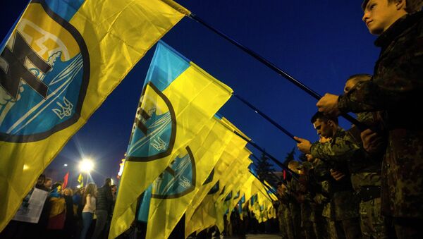 Участники марша по случаю 72-й годовщины образования Украинской повстанческой армии в Харькове Участники марша по случаю 72-й годовщины образования Украинской повстанческой армии в Харькове