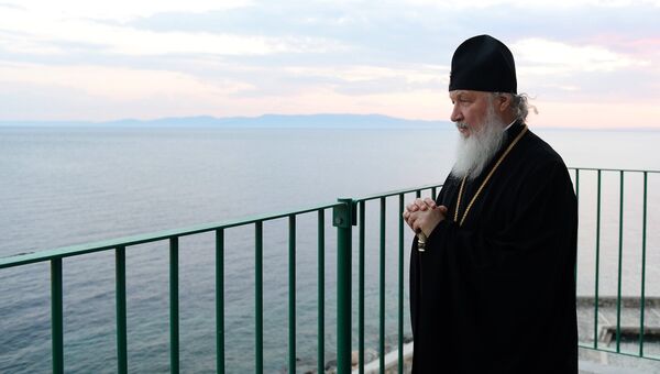 Патриарх Московский и всея Руси Кирилл во время паломнического визита на Афон Патриарх Московский и всея Руси Кирилл во время паломнического визита на Афон