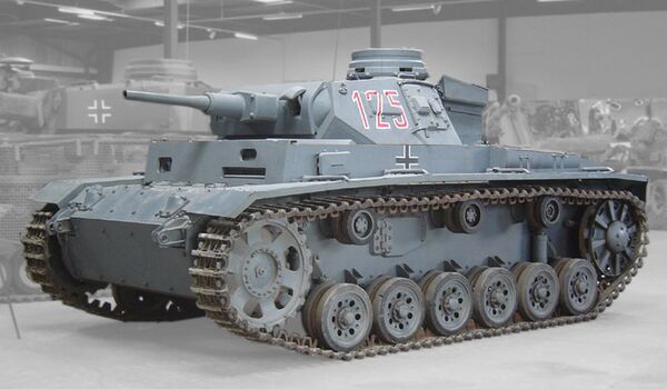 Немецкий средний танк Panzerkampfwagen III Немецкий средний танк Panzerkampfwagen III