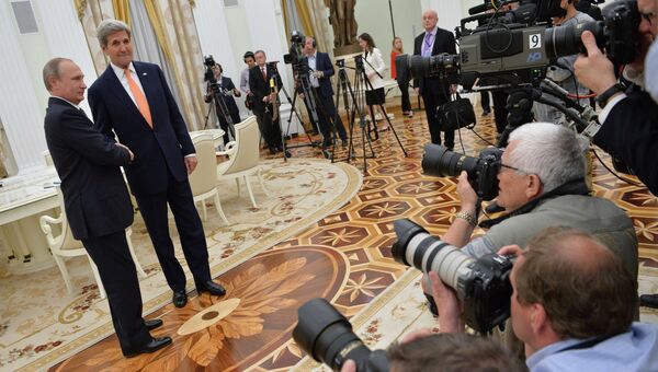 Рабочая встреча президента РФ В. Путина с государственным секретарем США Дж. Керри Рабочая встреча президента РФ В. Путина с государственным секретарем США Дж. Керри
