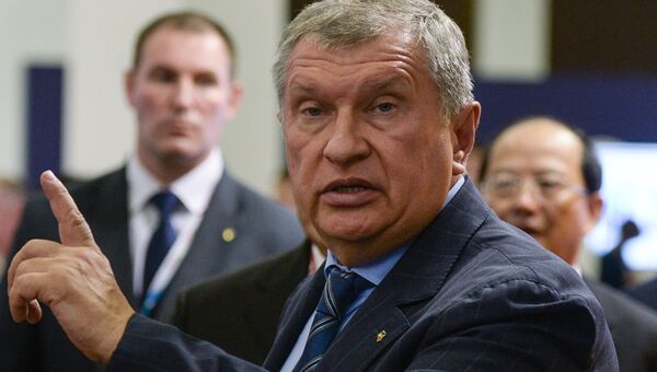 Главный исполнительный директор ПАО НК Роснефть Игорь Сечин. Восточный экономический форум. День первый Главный исполнительный директор ПАО НК Роснефть Игорь Сечин. Восточный экономический форум. День первый