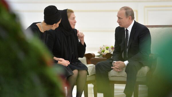 вдова и дочь каримова фото онлайн вдова и дочь каримова фото