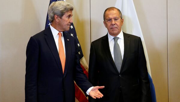 Глава МИД РФ Сергей Лавров и госсекретарь США Джон Керри. Архивное фото Глава МИД РФ Сергей Лавров и госсекретарь США Джон Керри. Архивное фото