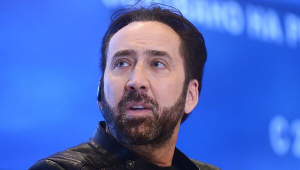 Американский актер Николас Кейдж во время пресс-конференции, посвященной выходу фильма Крейсер Американский актер Николас Кейдж во время пресс-конференции, посвященной выходу фильма Крейсер