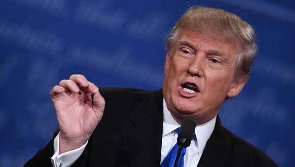 Кандидат в президенты США Дональд Трамп на дебатах Кандидат в президенты США Дональд Трамп на дебатах