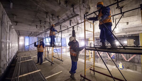 Отделочные работы на станции метро Петровский парк, которая будет интегрирована со станцией Динамо. Архивное фото Отделочные работы на станции метро Петровский парк, которая будет интегрирована со станцией Динамо. Архивное фото