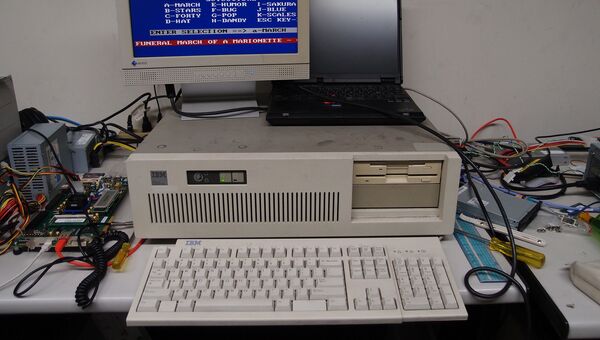Компьютер IBM PC/AT Компьютер IBM PC/AT