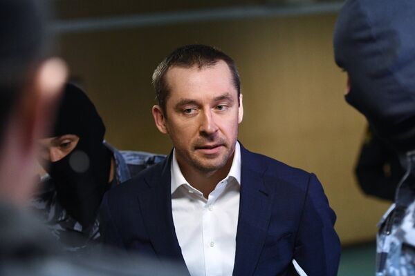 Рассмотрение ходатайства следствия о продлении срока ареста Дмитрию Захарченко в Пресненском суде города Москвы. 3 ноября 2016 Рассмотрение ходатайства следствия о продлении срока ареста Дмитрию Захарченко в Пресненском суде города Москвы. 3 ноября 2016