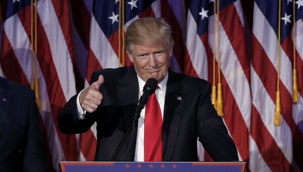 Избранный президент США Дональд Трамп во время выступления в Нью-Йорке. 9 ноября 2016 Избранный президент США Дональд Трамп во время выступления в Нью-Йорке. 9 ноября 2016
