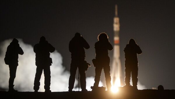 Пуск ракеты-носителя Союз-ФГ с пилотируемым кораблем Союз МС-03 с космодрома Байконур Пуск ракеты-носителя Союз-ФГ с пилотируемым кораблем Союз МС-03 с космодрома Байконур