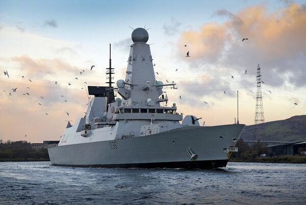 Эскадренный миноносец типа 45 HMS Diamond Эскадренный миноносец типа 45 HMS Diamond