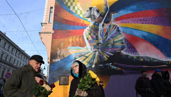 На открытии памятника балерине Майе Плисецкой на улице Большая Дмитровка На открытии памятника балерине Майе Плисецкой на улице Большая Дмитровка