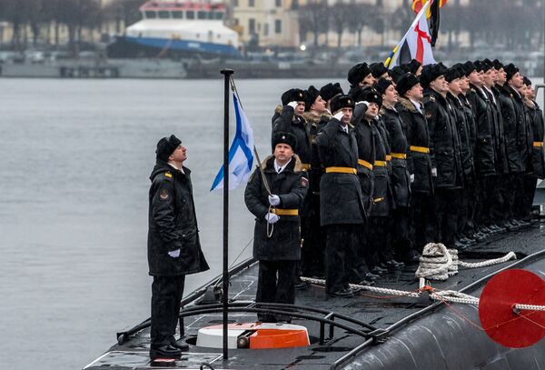Торжественная церемония передачи подлодки Колпино ВМФ России на пристани АО Адмиралтейские верфи в Санкт-Петербурге Торжественная церемония передачи подлодки Колпино ВМФ России на пристани АО Адмиралтейские верфи в Санкт-Петербурге