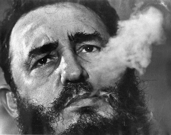 Премьер-министр Кубы Фидель Кастро во время интервью в президентском дворце в Гаване. 1 марта 1985 Премьер-министр Кубы Фидель Кастро во время интервью в президентском дворце в Гаване. 1 марта 1985