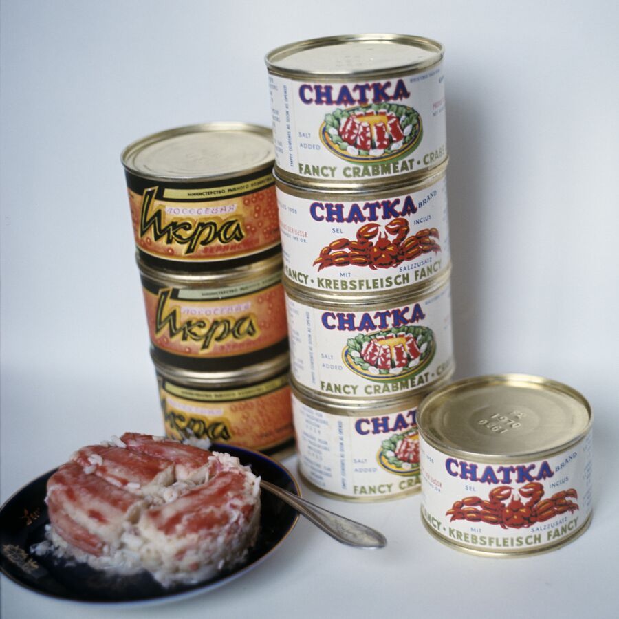 Зернистая икра и крабовое мясо в консервах Зернистая икра и крабовое мясо в консервах
