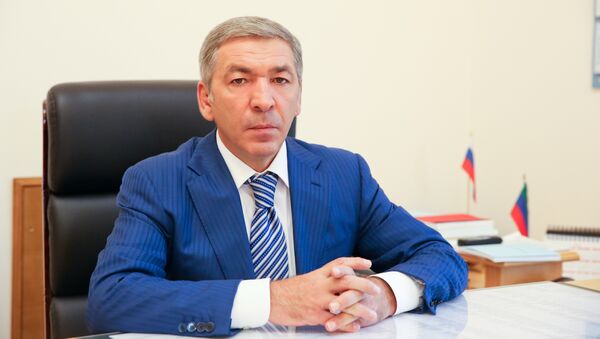 Глава правительства республики Дагестан Абдусамад Гамидов. Архивное фото Глава правительства республики Дагестан Абдусамад Гамидов. Архивное фото