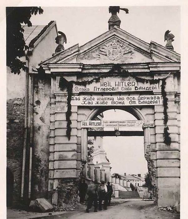 Город Жовква. Июнь 1941 года Город Жовква. Июнь 1941 года